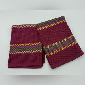 Tag Burgundy 2Pc Towels with Colorful Zigzag Pattern- BNWT